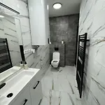 Central Apt Opava * 오파바