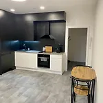 Central Apt Opava * 오파바